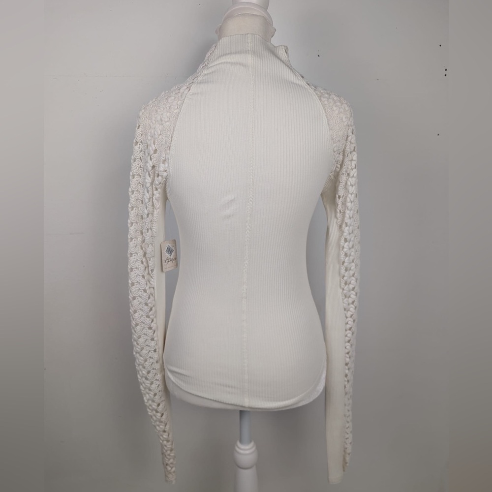 FREE PEOPLE CLEMENTE MOCK NECK TOP - Picture 5 of 8